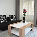 Apartment Navratilova *