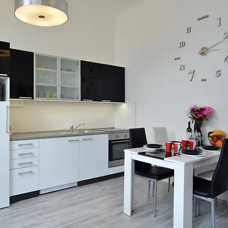 Appartement Navratilova *